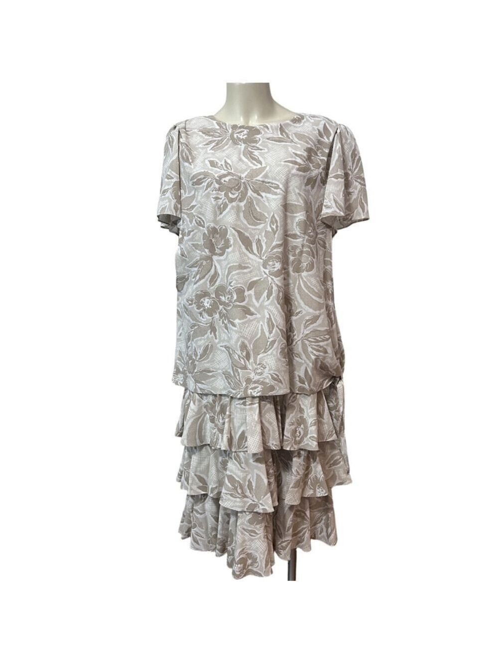 Gilberti Beige White Floral Ruffle Tiered Dress Size 8 Vintage Style